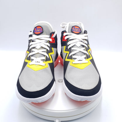 Nike LeBron 18 Low Sylvester vs Tweety Space Jam